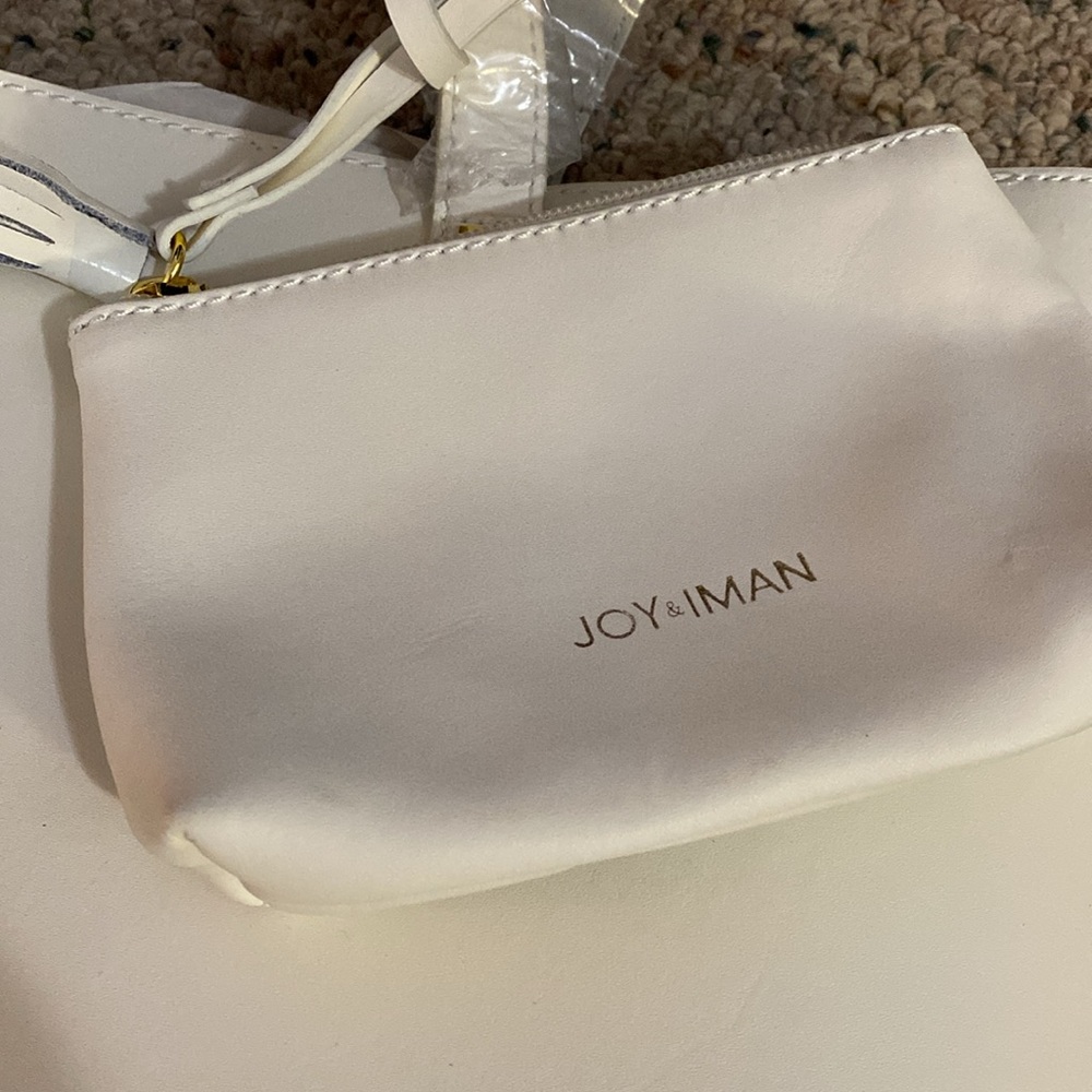 NEW! Joy & Iman White Tote - Picture 8 of 16